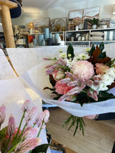 Load image into Gallery viewer, Mothers Day Bouquet 2024 (PRE ORDERS NOW CLOSED)
